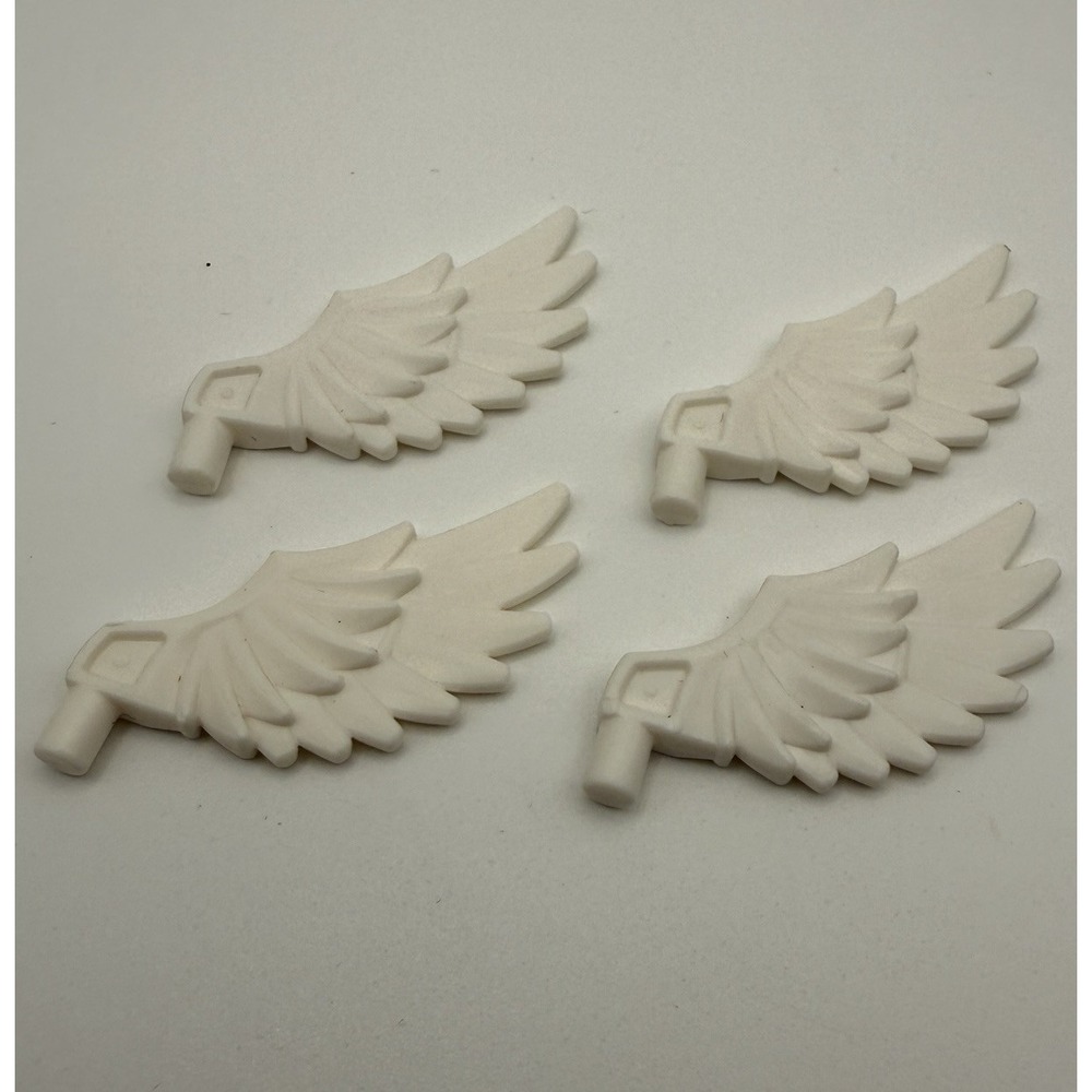 4 LEGO White Feathered Minifig Wing (11100) - 4 Pieces